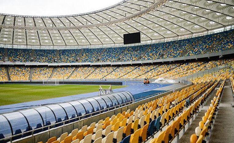 “Динамо” та “Барселона” гратимуть у Києві без глядачів
