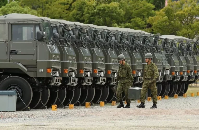 Україна отримає від Японії сто вантажних автомобілів