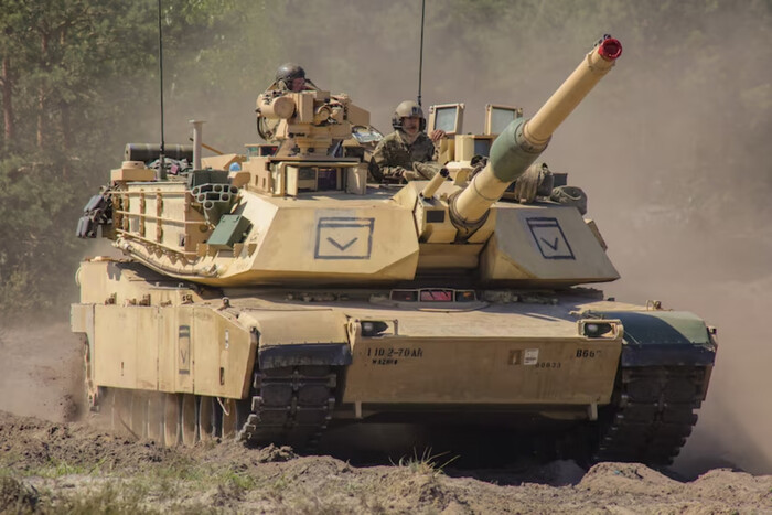 Стало відомо, коли Україна отримає перші танки Abrams